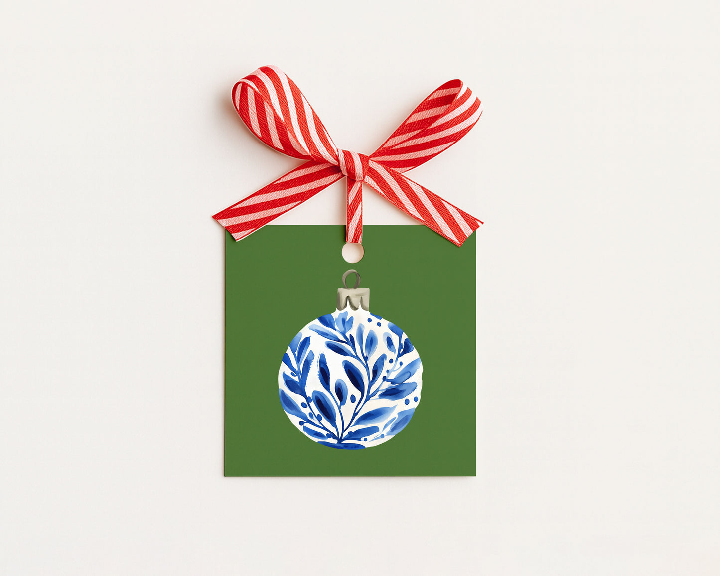 Gift Tag -  Chinoiserie Style Ornament on Green Background - set of 24